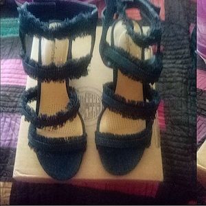 Comfortview Denim Fringe Heels Size 9W